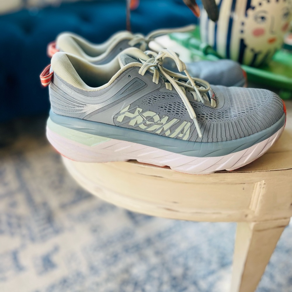 HOKA BONDI WOMENS 7.5
